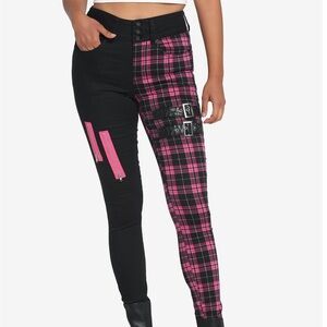 Hot Topic Black and Pink Plaid Split Jeans